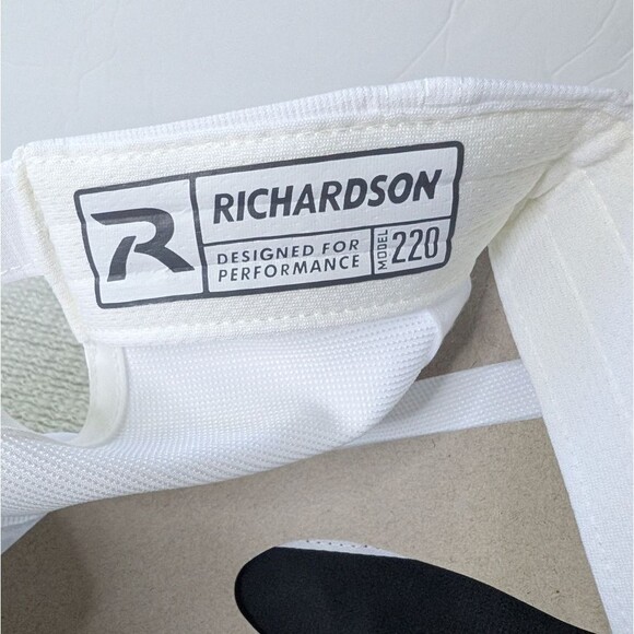 Experience Oregon Richardson Performance Hat Black White New - Picture 3 of 10